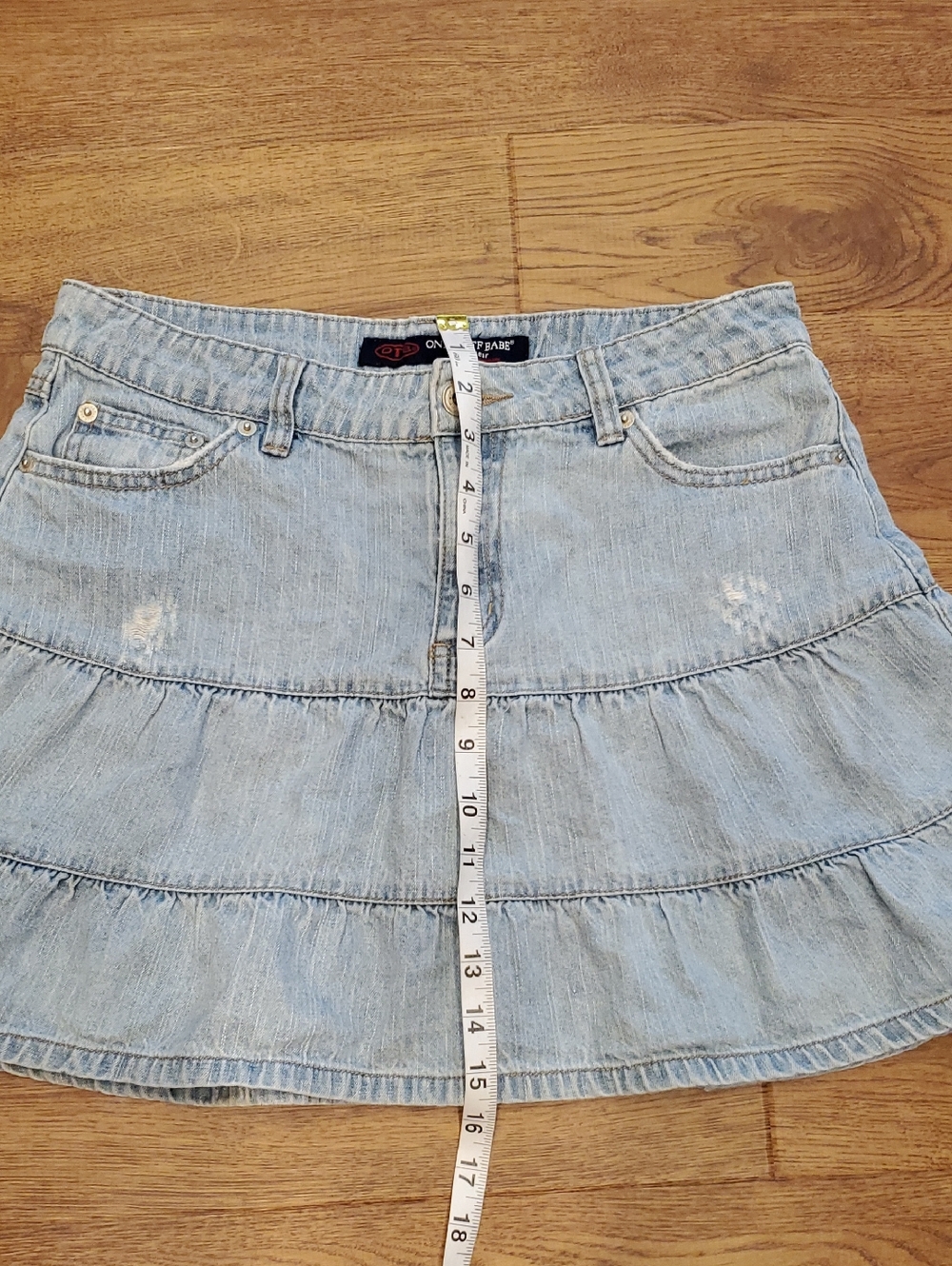 One Tuff Babe Jeanswear Light Wash Denim Tiered Skirt Womens 9 /10 Ruffled Denim - Picture 9 of 15